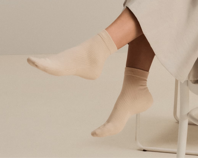 Women's Modern Rib Quarter Socks