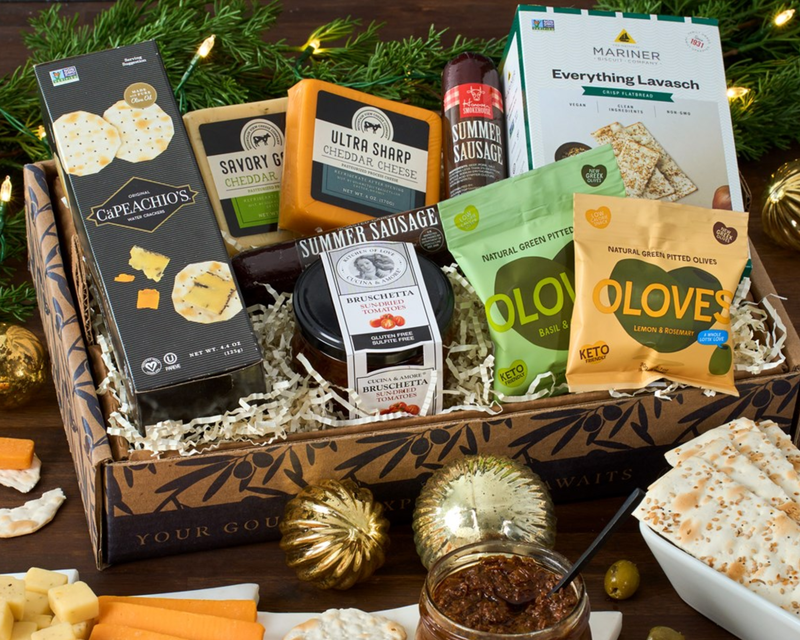 Christmas Gourmet Charcuterie Sampler