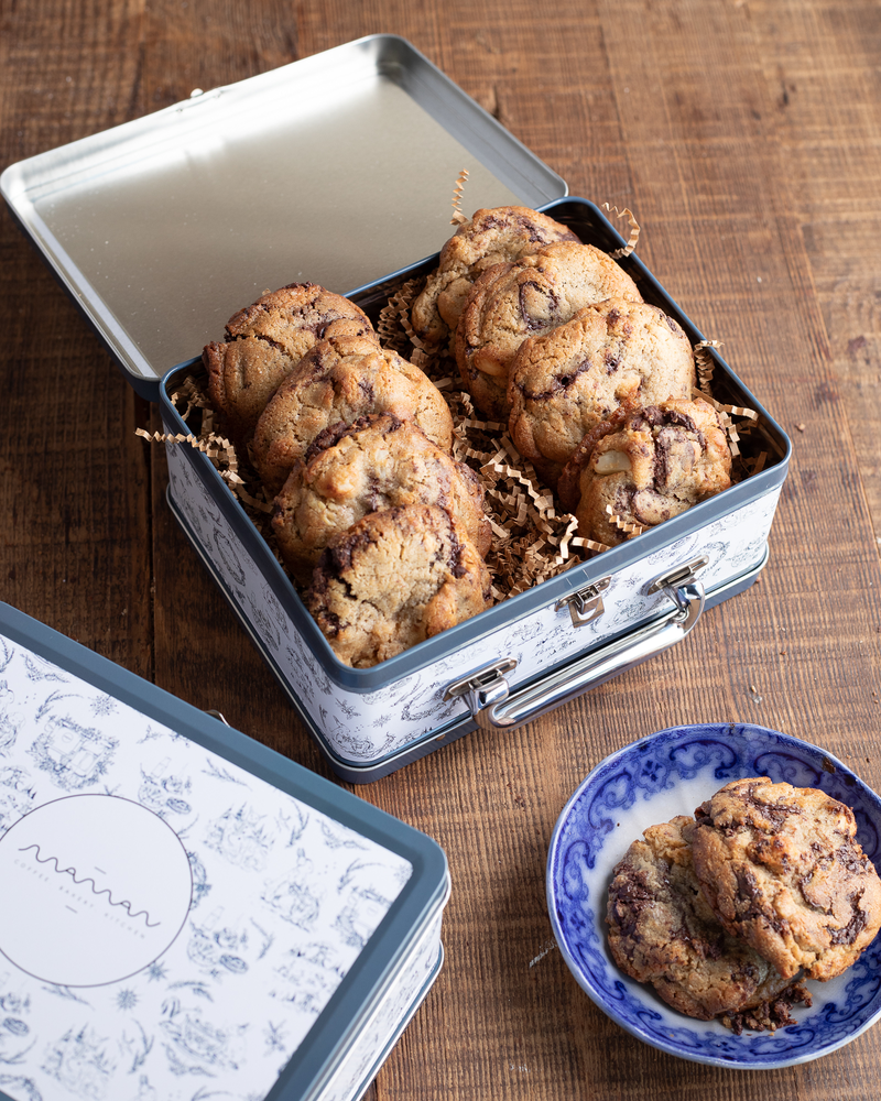Maman Lunch Box Cookie Tin, 6-Pack