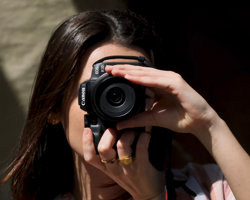 EOS R10 Mirrorless Camera with RF-S 18-45 f/4.5-6.3 IS STM Lens