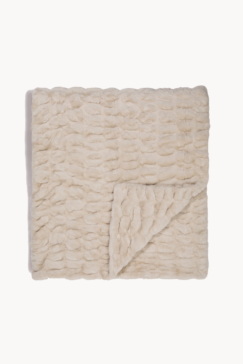 Medium Lola Blanket