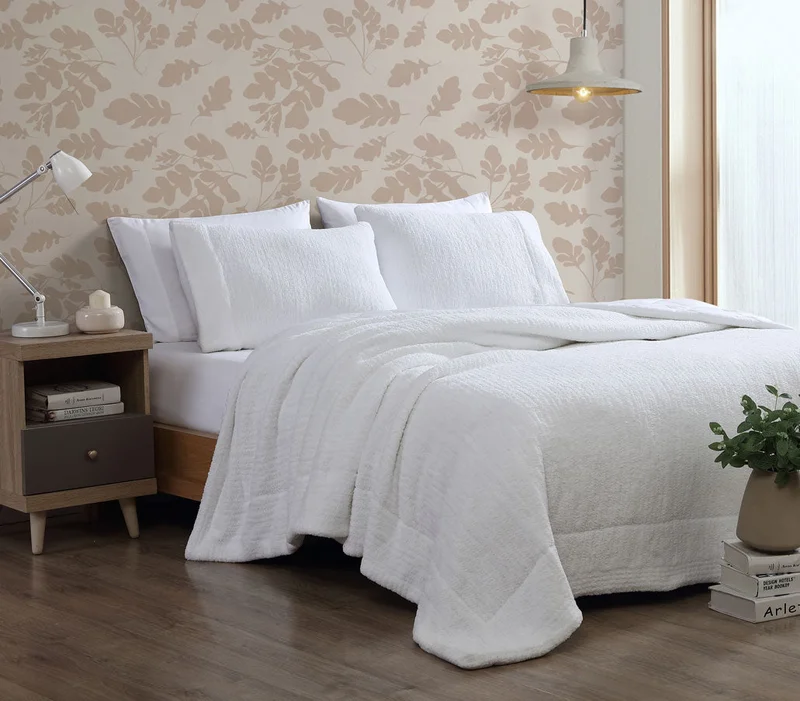 Snug Comforter, King