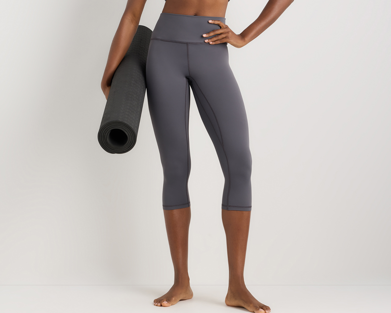 Ultra-Form High-Rise Capri
