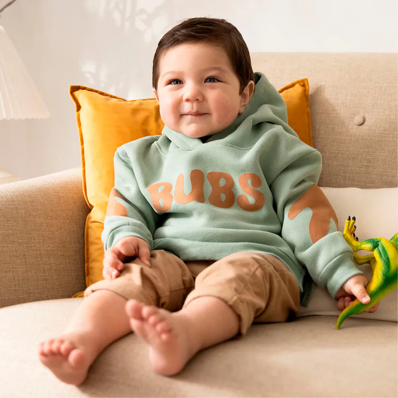 Cricut Maker 4 + Starter Bundle