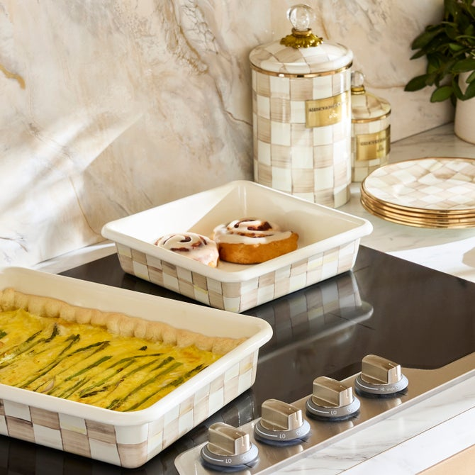 8" Square Baking Pan