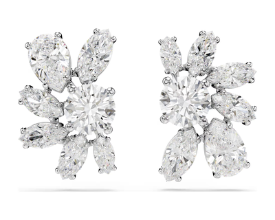 Mesmera Stud Earrings