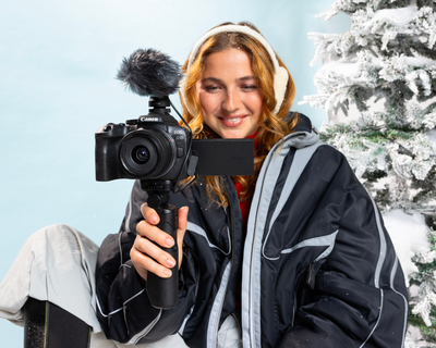 EOS R10 Mirrorless Camera with RF-S 18-45 f/4.5-6.3 IS STM Lens