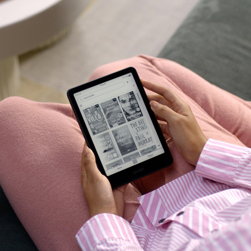 Branded Amazon Kindle Paperwhite Signature Edition (32GB)