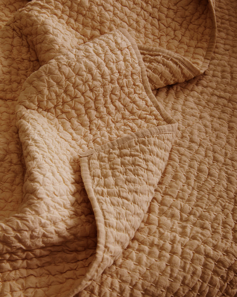 European Linen Cotton Stitch Quilt, King