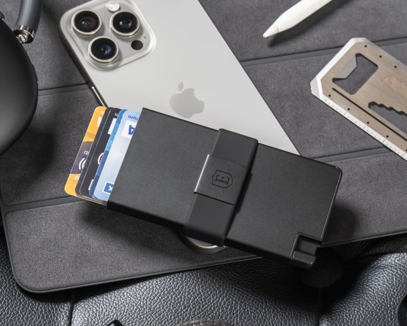 Ekster Cardholder Pro