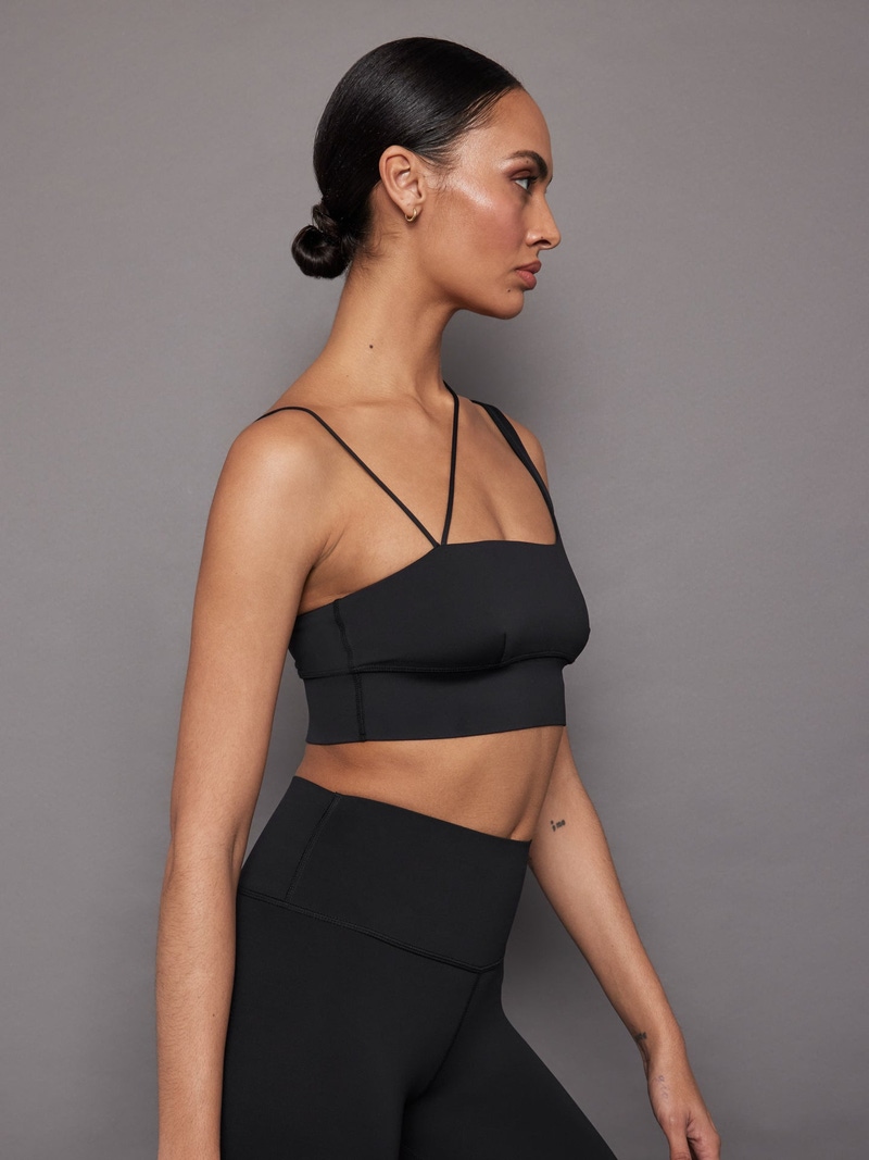 Asymmetrical Strappy Bra in Diamond Compression, Black