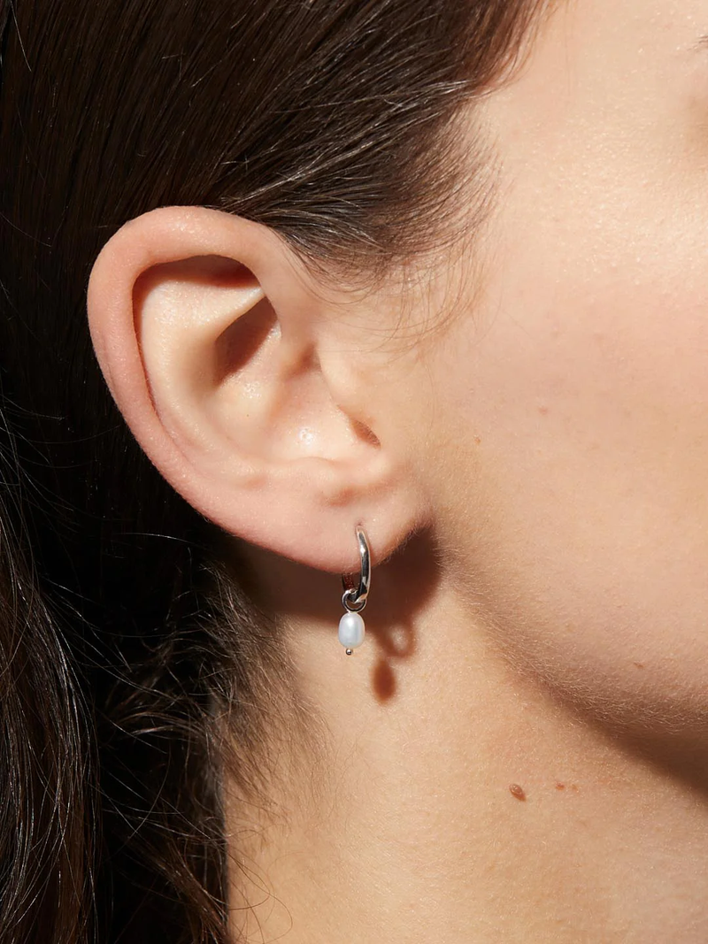 Frida Pearl Huggie Hoops