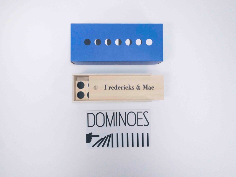Dominoes Set