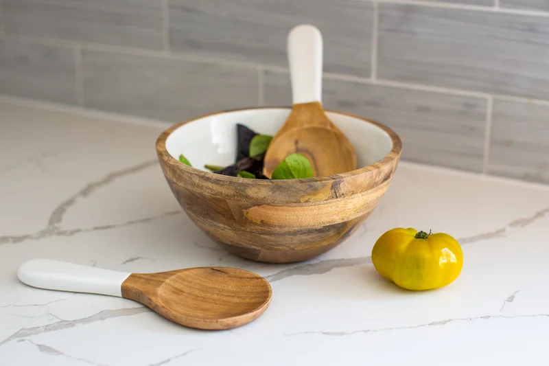 Medium Salad Bowl + Servers Set