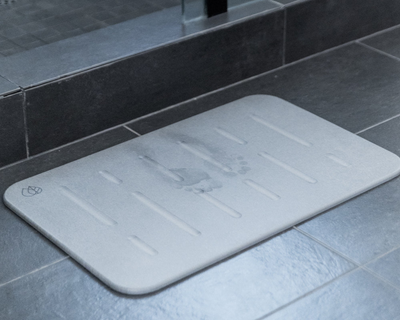 Rain Bath Stone™ Mat
