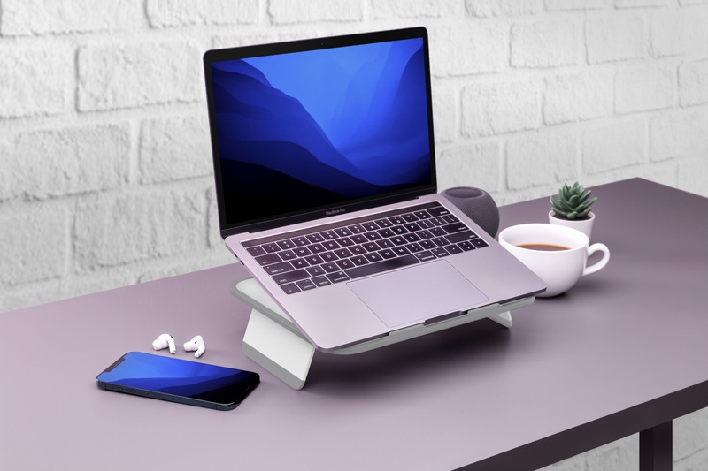 Function101 ELEVATE Macbook and iPad Stand | White
