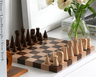 The Minimalist Wooden Chess Set