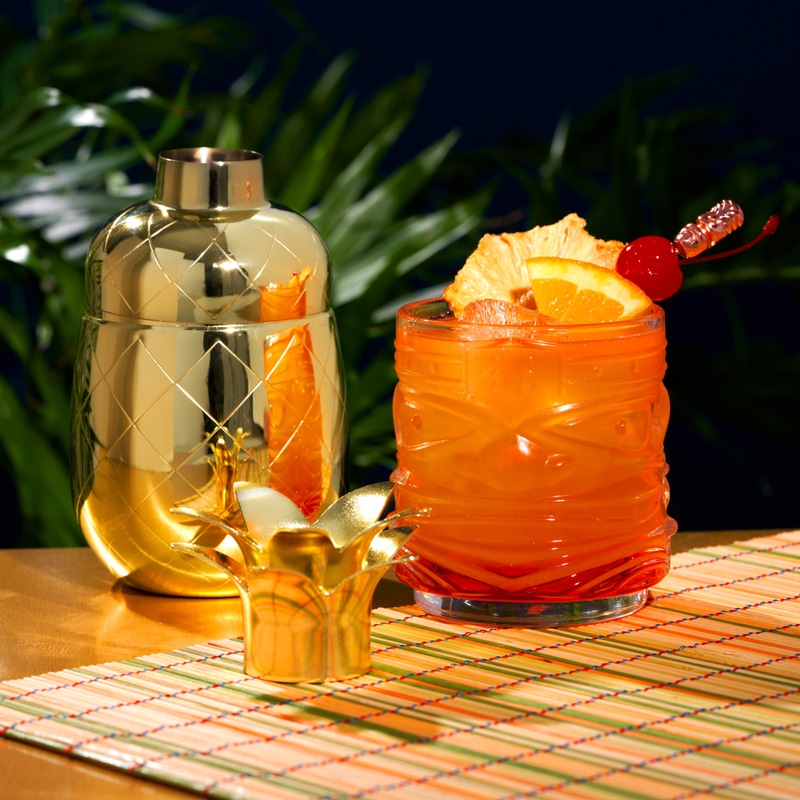 Pacific Pineapple Cocktail Shaker