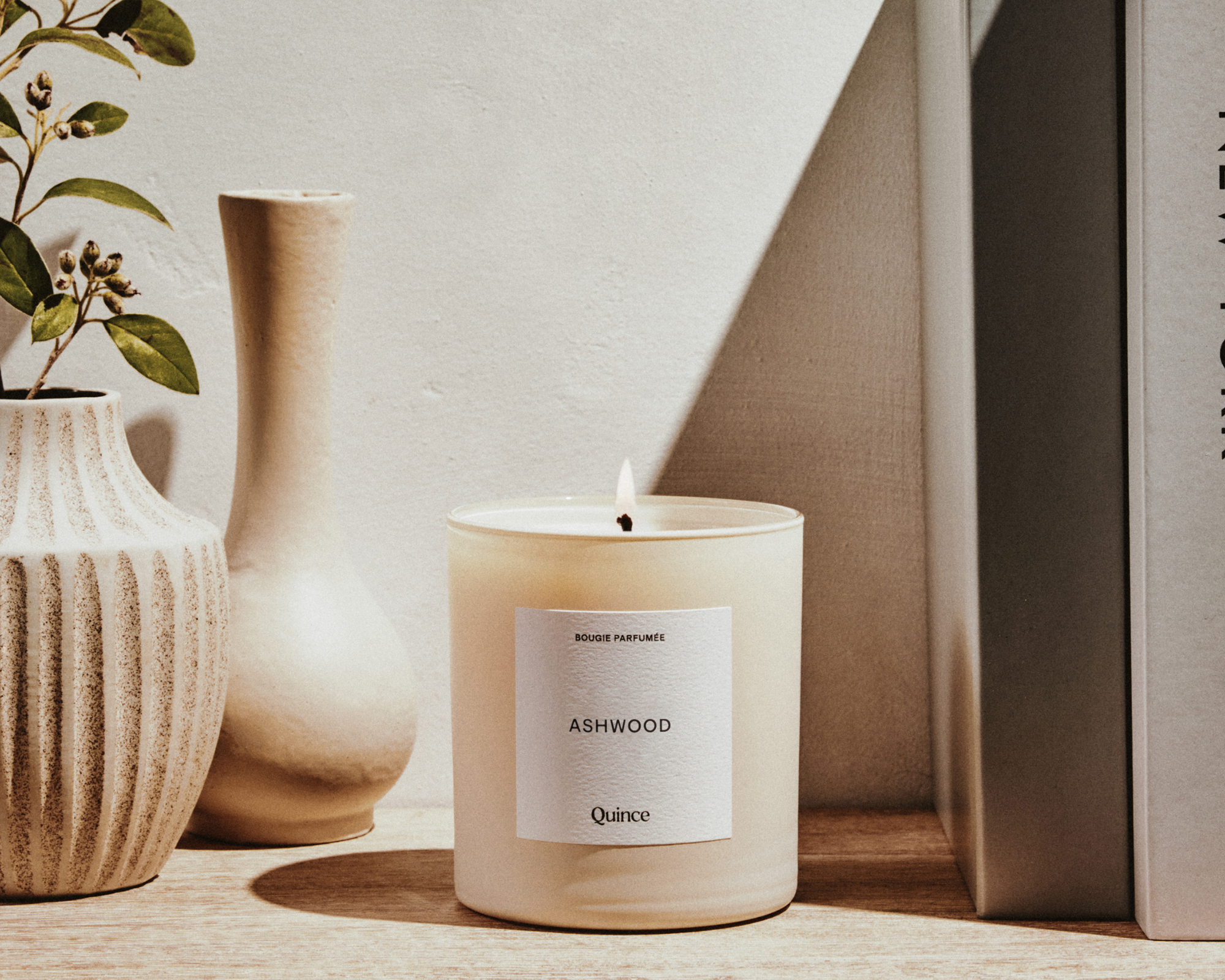 Quince Wild Heirloom Candle - Thumbnail 3