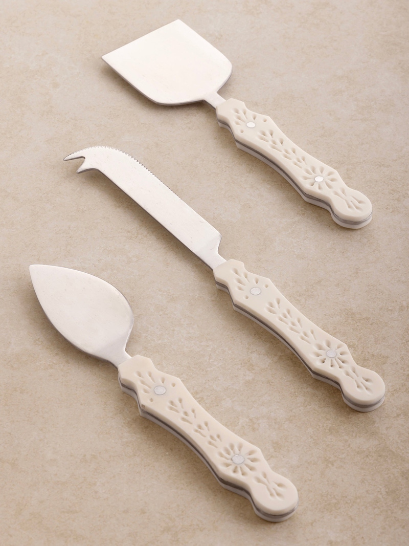 Derby Carved Cheese Knives