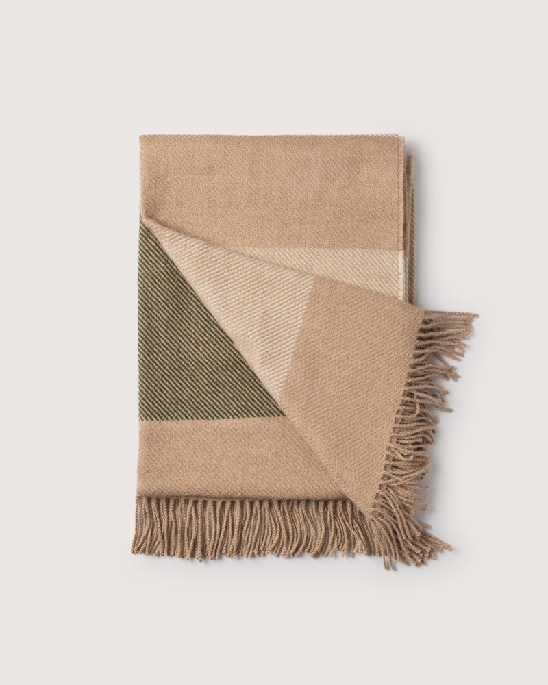 Haus Alpaca Blanket