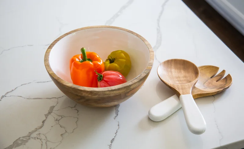 Medium Salad Bowl + Servers Set