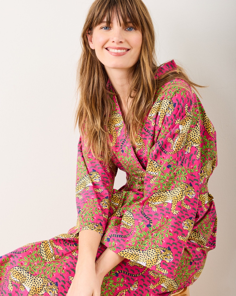 Robe in Bagheera, Hot Pink