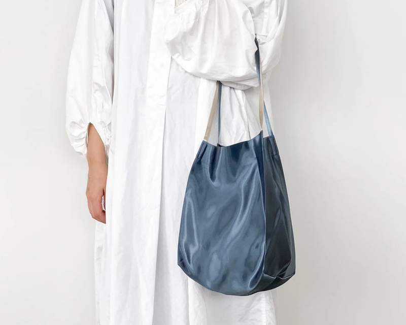 Shiny Rose Bag