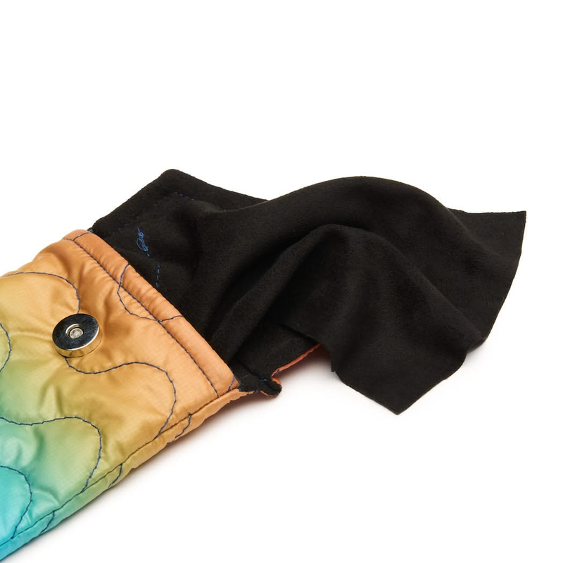 Shady Pouch