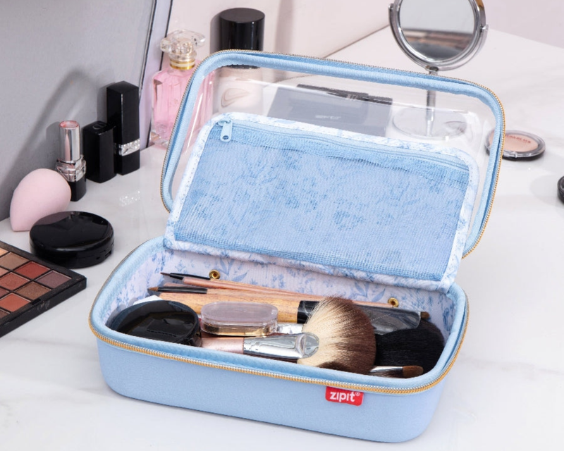 Show Case Travel Makeup Bag