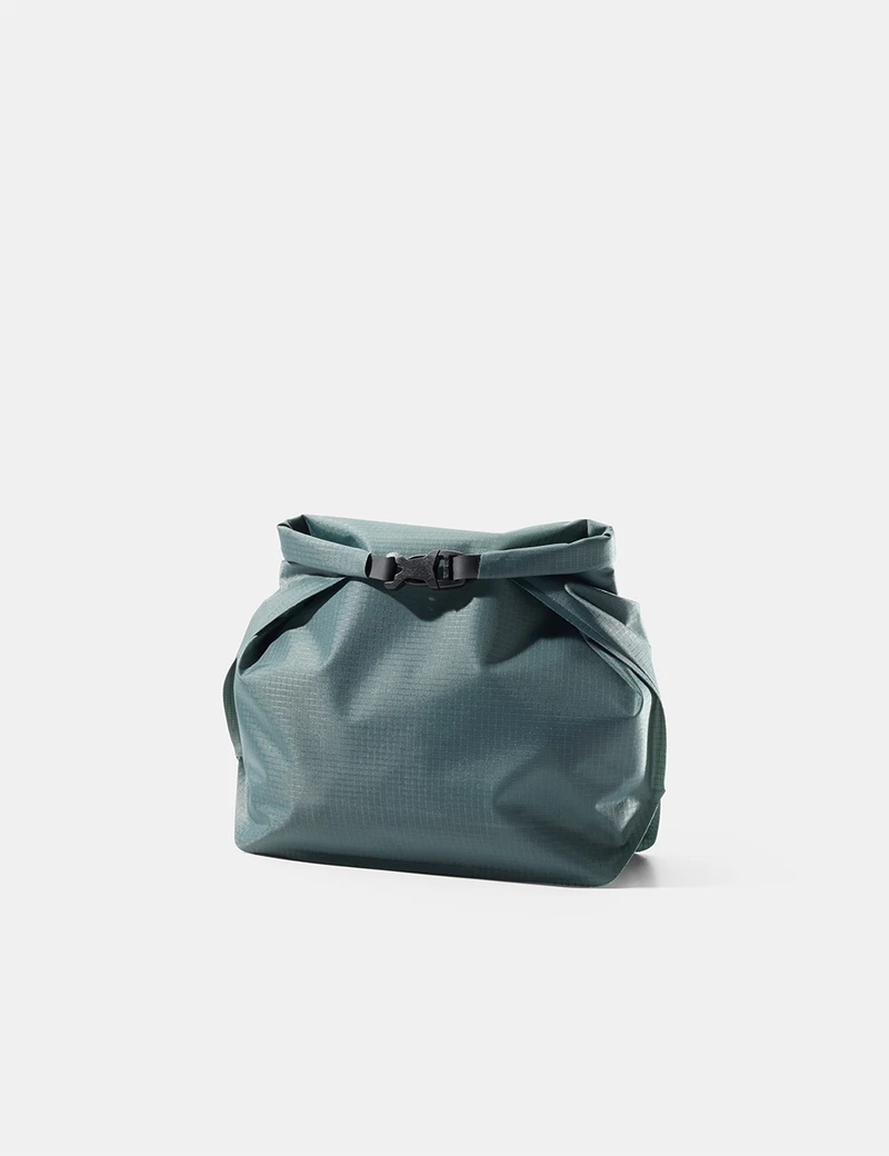 FlatPak™ Waterproof Toiletry Case