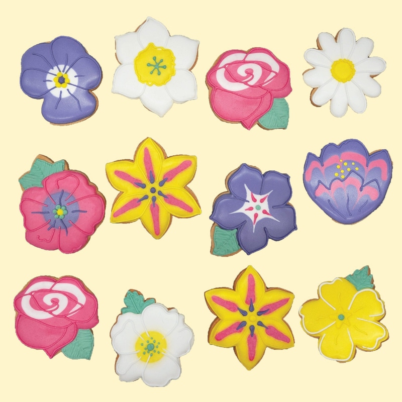 Biscuiteers Bouquet Luxe Biscuit Tin