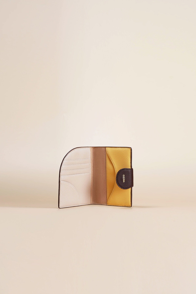 Jet-Set Passport Holder