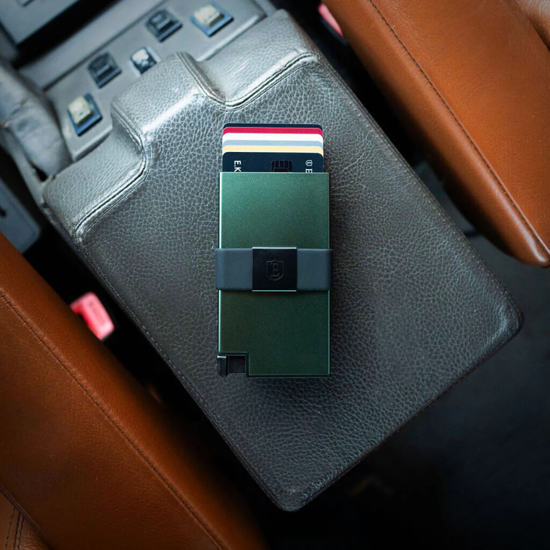 Aluminum AirTag Cardholder