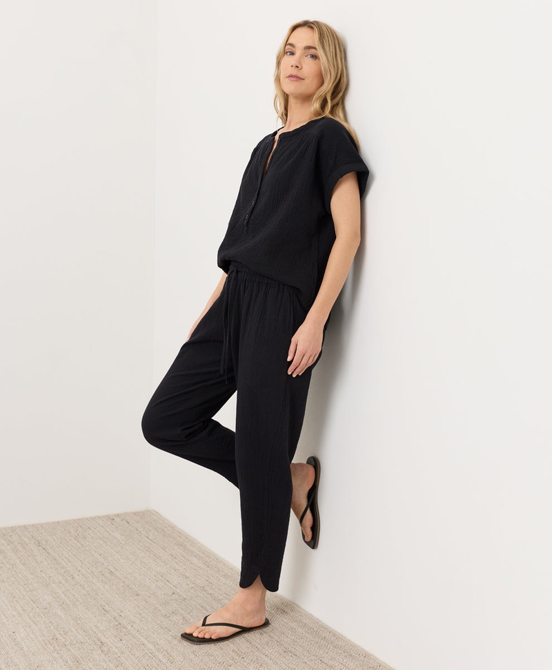 Women's Organic Coastal Double Gauze Tapered Pull-On Pant, Black