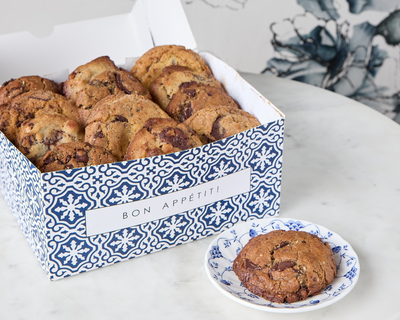 Seasonal 12 Cookie Gift Box