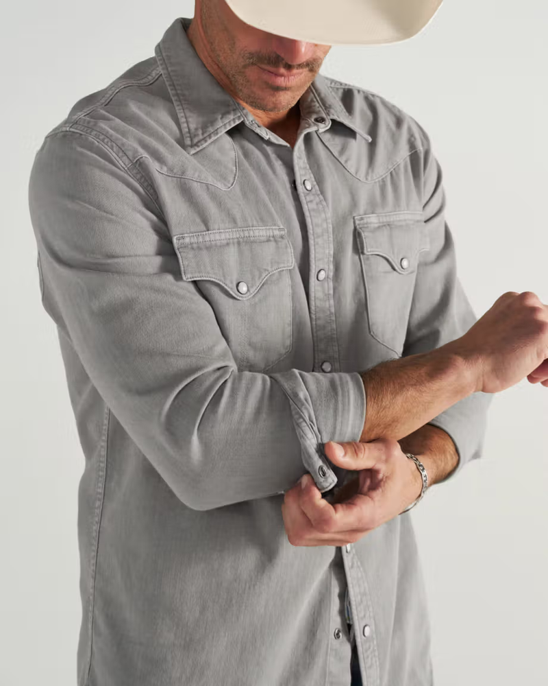 Men's Denim Long Sleeve Pearl Snap Shirt, Light Gray