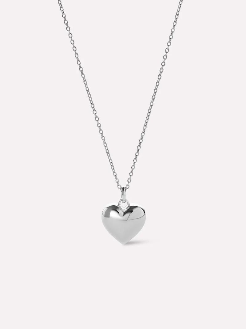 Lev Small Heart Necklace
