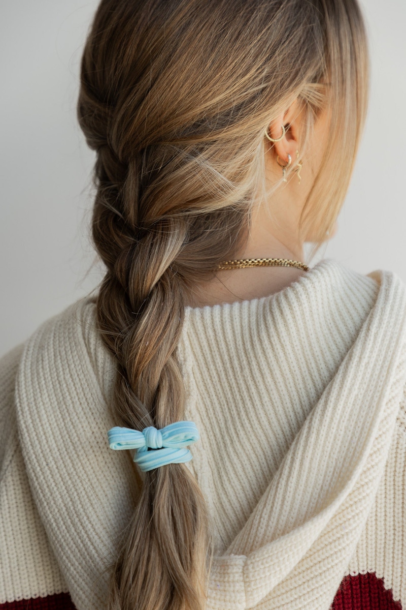 Bow Slick Back Ponytails