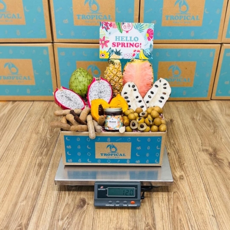 Taste the Exotics Fruit Box
