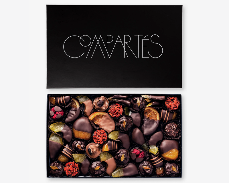 World's Best Chocolate Dipped Fruit Gift Box