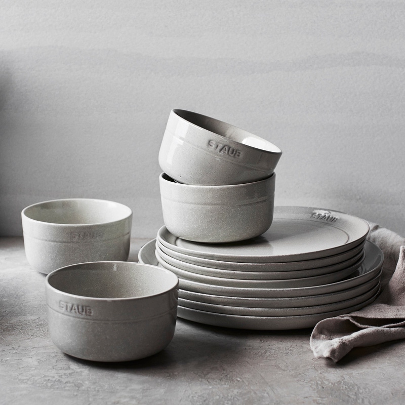 Ceramic 12-Piece Dinnerware Set