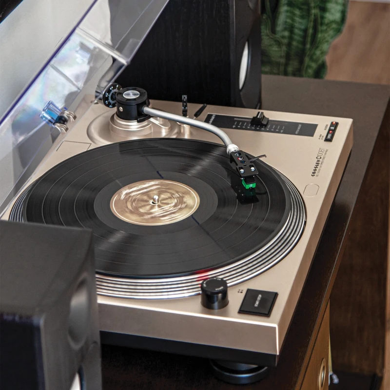C100BT Record Player