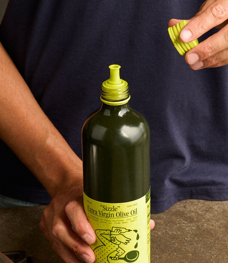 Sizzle Extra Virgin Olive Oil, Glass Bottle
