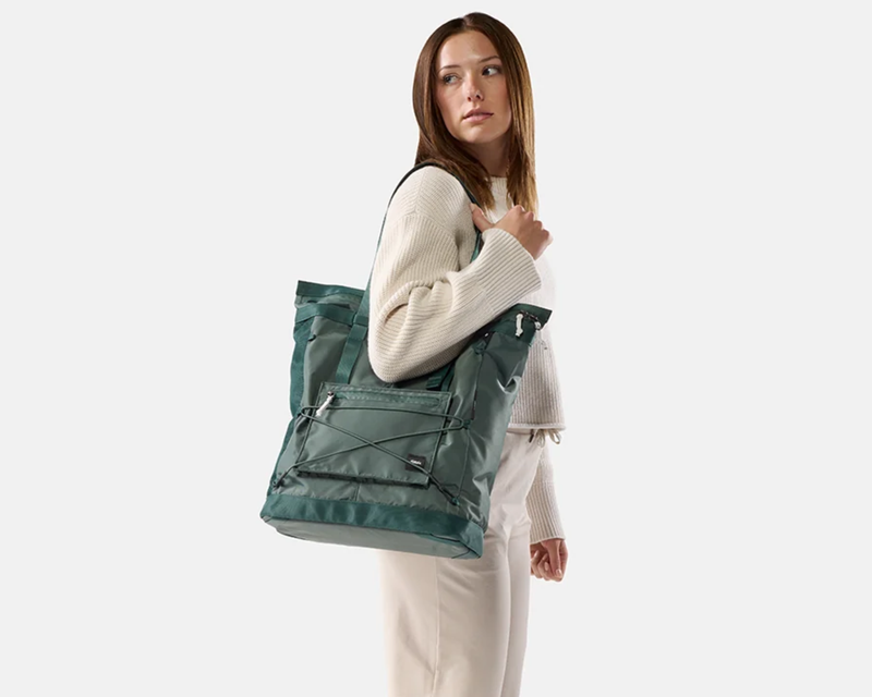 24L Tote Pack