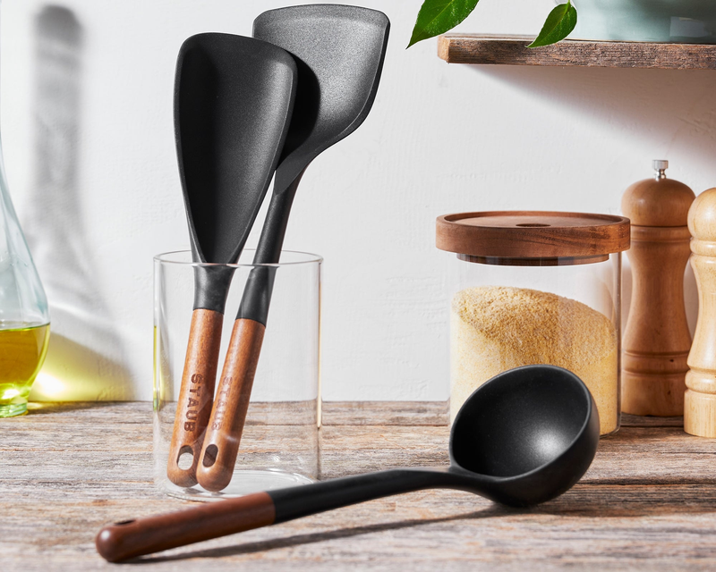Wooden Handle 3-Piece Cooking Utensil Set
