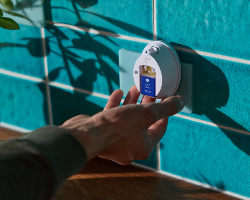 Pura Mini Smart Home Fragrance Diffuser