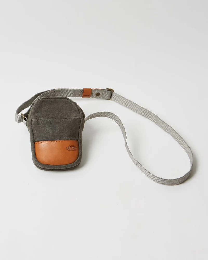 Heritage Neck Pouch