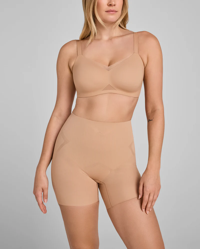 MeshSculpt Mid-Waist Short