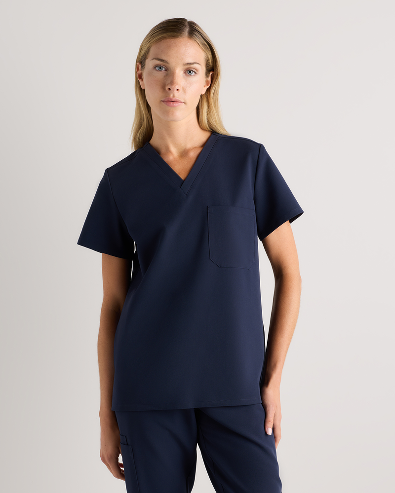 AeraFlex 1-Pocket Scrub Top